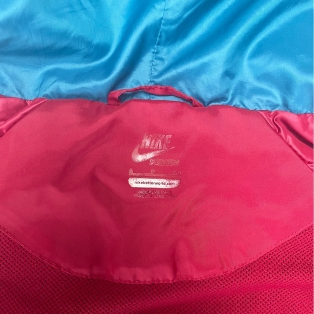 Nike Windrunner Colorblock Jacket - Picture 8 of 11